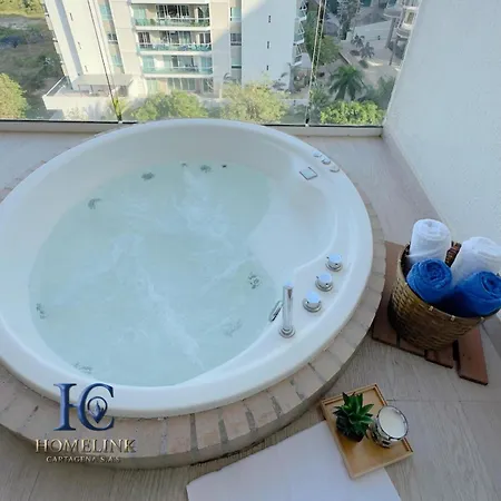 Luxury With Tub - Cielo Mar Apartment